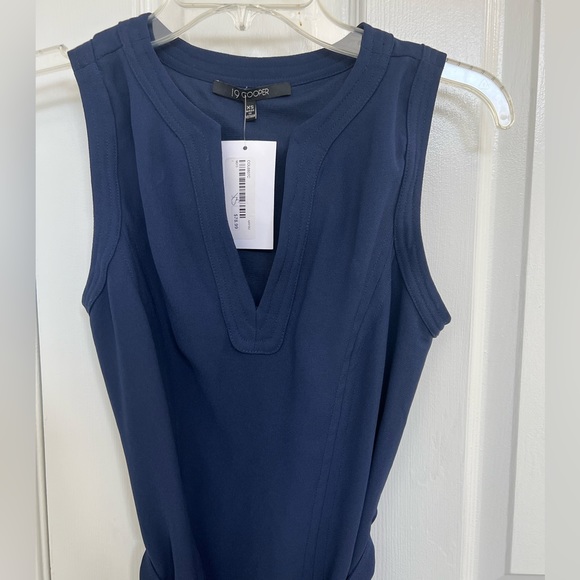 Business Casual V Neck Dress with Waist Tie
New With Tags - Picture 2 of 5